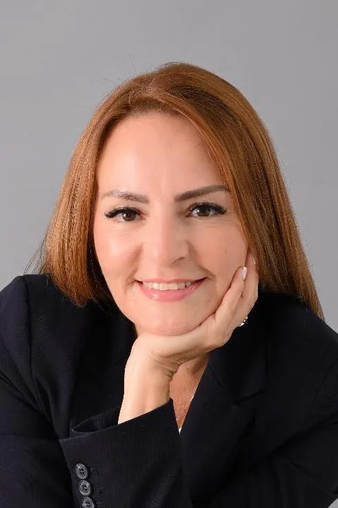 Sandy Linares · facials, massages, and post-operative care